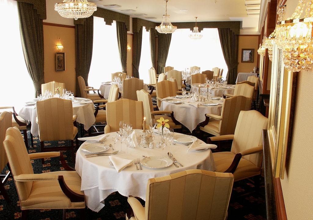 Navaria Nova Navariya Restaurant foto